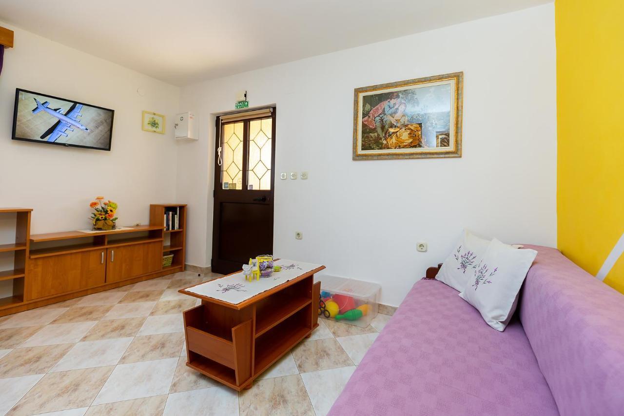 Apartments Alice Green Oasis - Poreč Exteriör bild