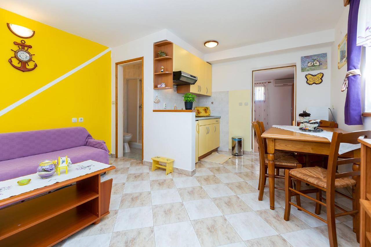 Apartments Alice Green Oasis - Poreč Exteriör bild